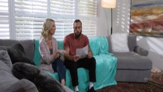 Perfectly designed blonde hoe is dual penetrated in hardcore porn clip