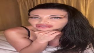 Adaptable and cock hungry bitch Samantha Sin utilizes dildos for pussy drilling