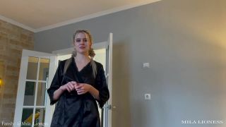 Pussy lips of enchanting busty blonde Krissy Lynn obtain stretched by randy friend