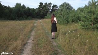 Blond is finger fucking pussy of sextractive redhead babe