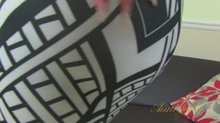 Slender chick with big booty Whitney Wright gets her anal opening gaped
